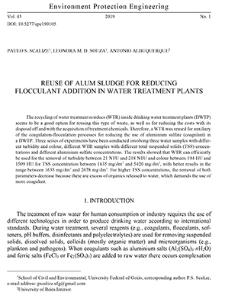 Reuse of alum sludge for reducing flocculant addition in water treatment plants